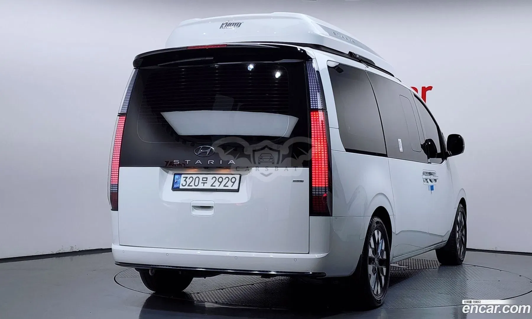 Hyundai Staria Inspiration 4WD Lounge 9-Seater 2021
