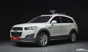 Chevroletgmdaewoo Captiva 2WD Dynamic Red 2013