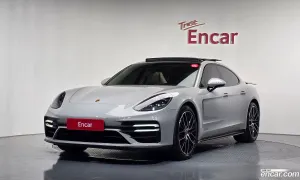 Porsche Panamera 4.0 GTS 2021