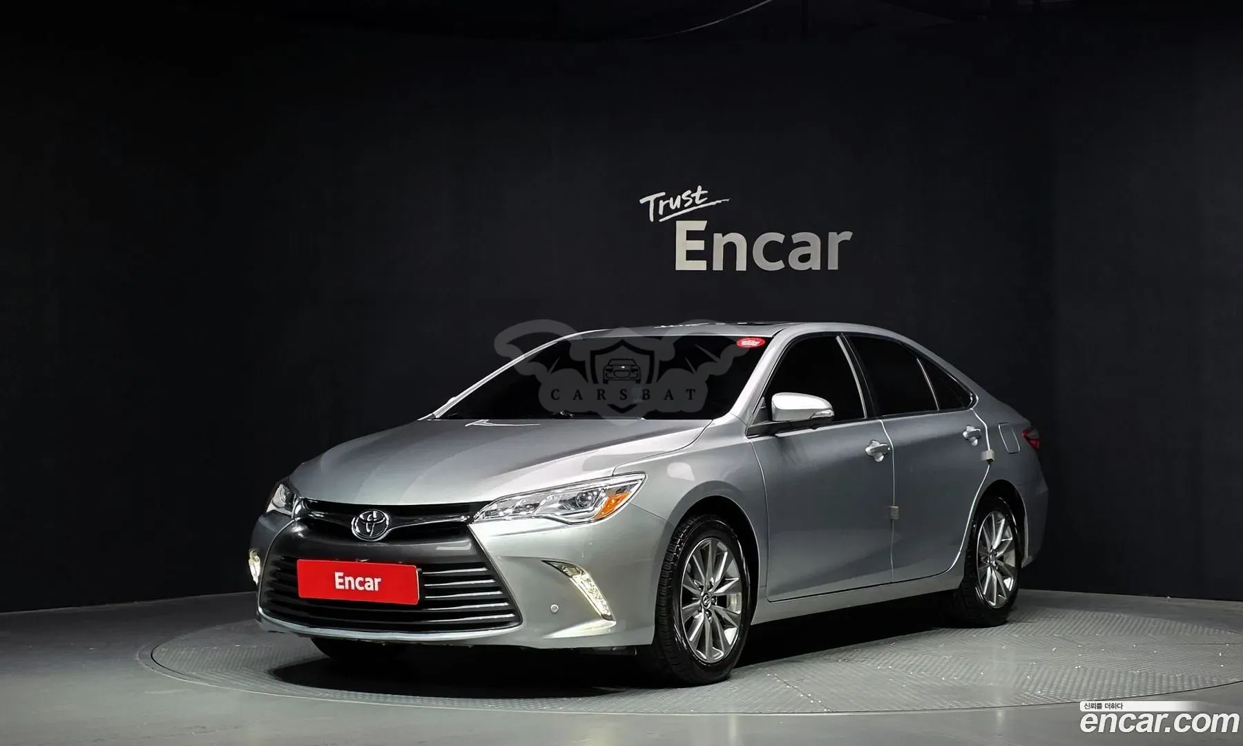 Toyota Camry 2.5 XLE 2015