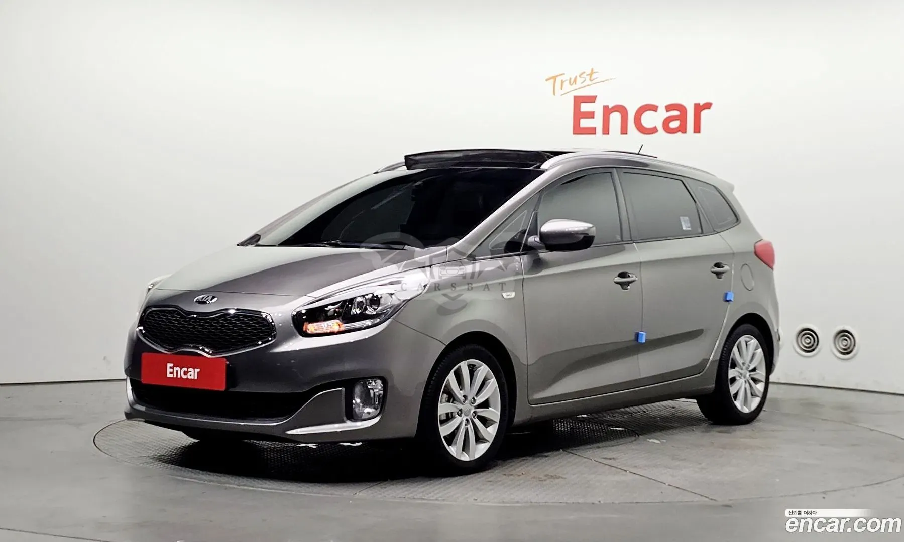 Kia Carens 2.0 LPi Luxury 2013