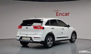 Kia Niro Prestige 2016