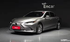 Lexus Es Executive 2025