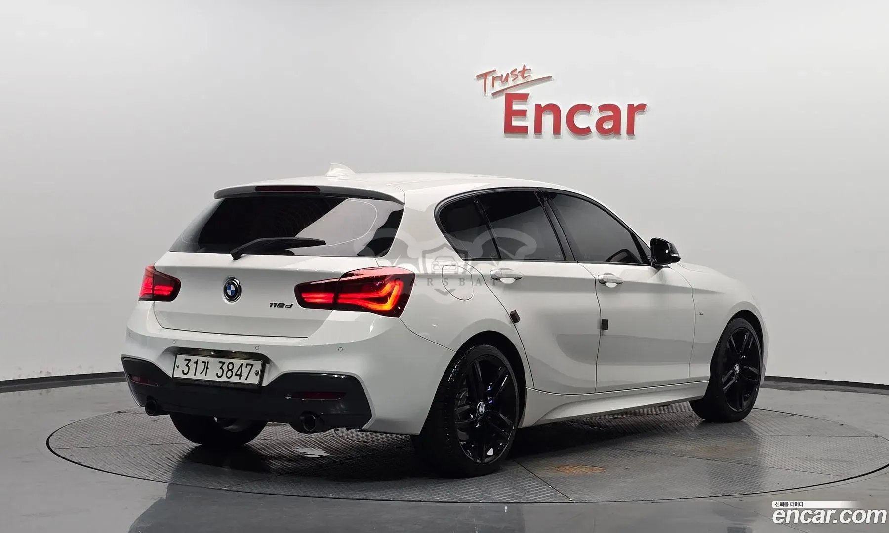 Bmw 1-series 118d M Sport Shadow 5 Door 2018
