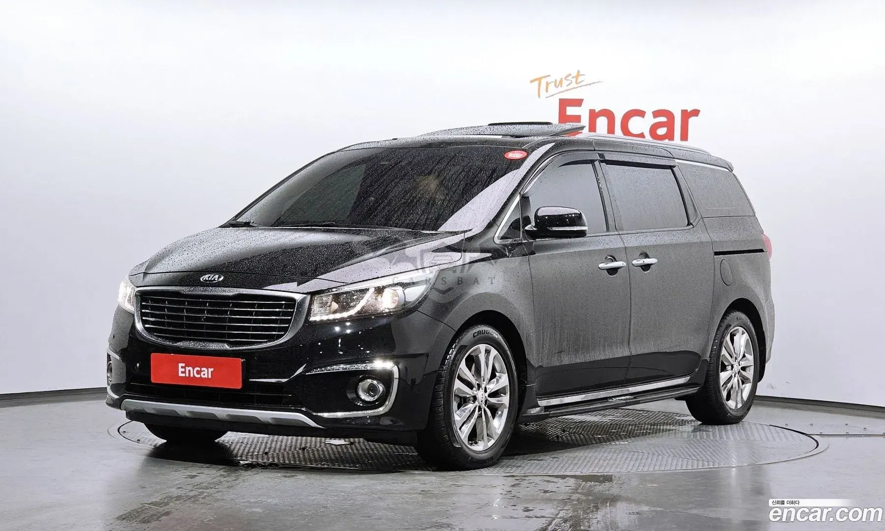 Kia Canival President 7-seater Limousine 2016
