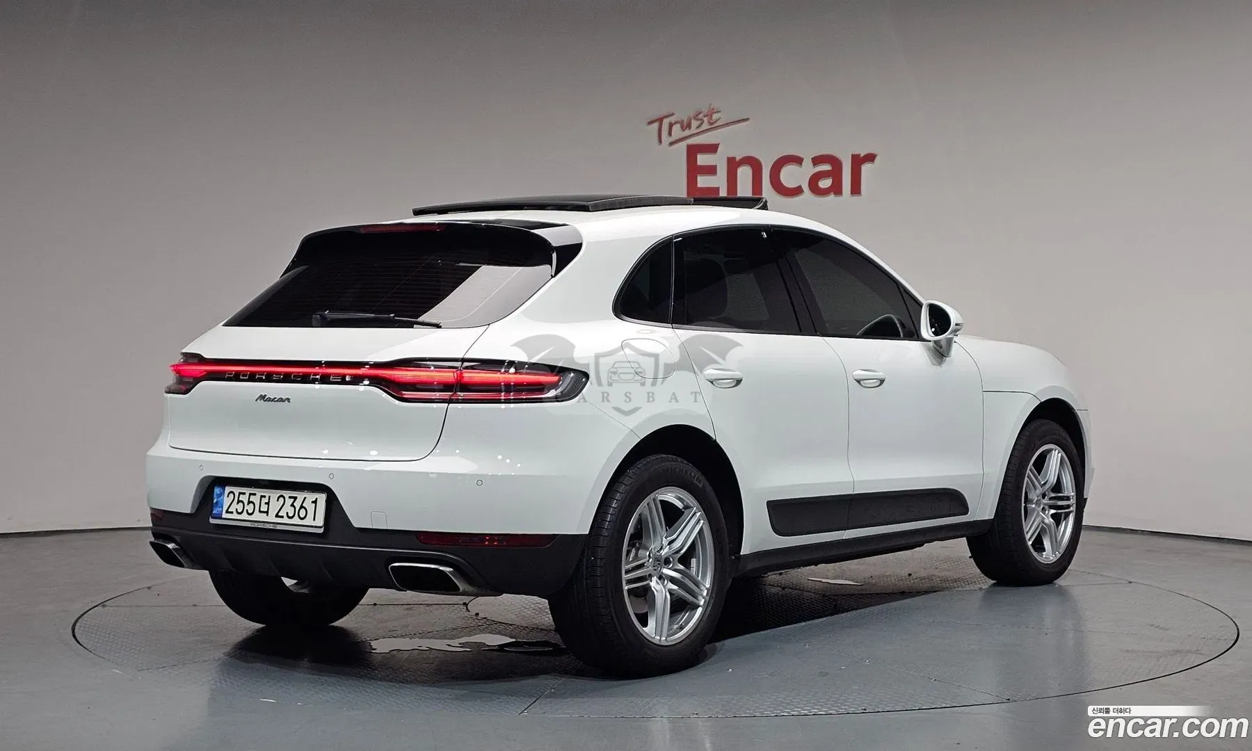 Porsche Macan 95B 2.0 2021