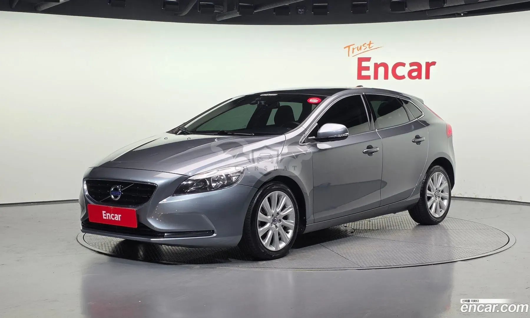 Volvo V40 2nd D2 2014
