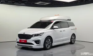 Kia Canival Luxury 9-Seater Hi-Limousine 2019