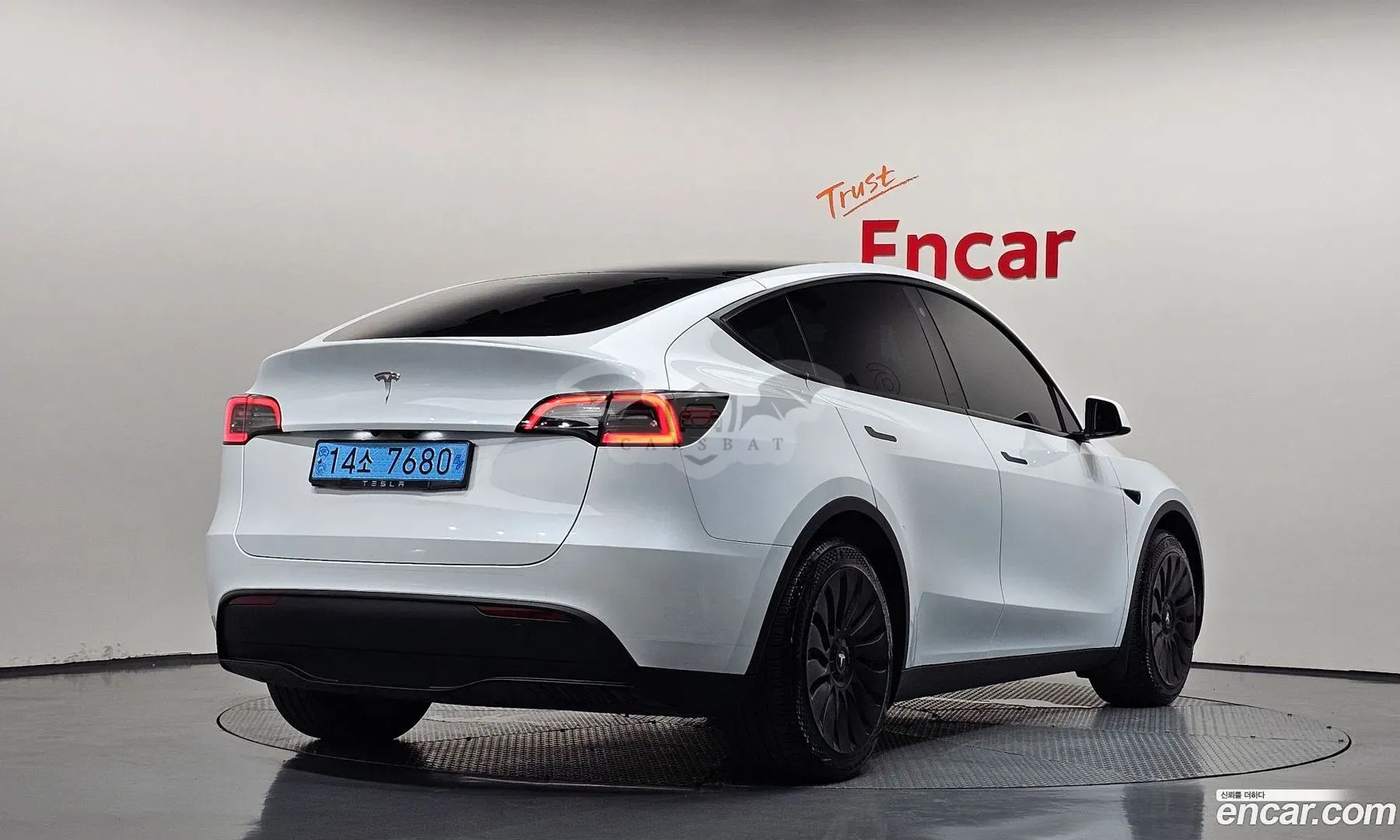 Tesla Model y Standard Range RWD 2023
