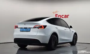 Tesla Model y Standard Range RWD 2023