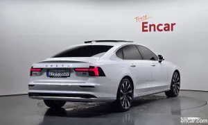 Volvo S90 B5 Ultra Bright 2025