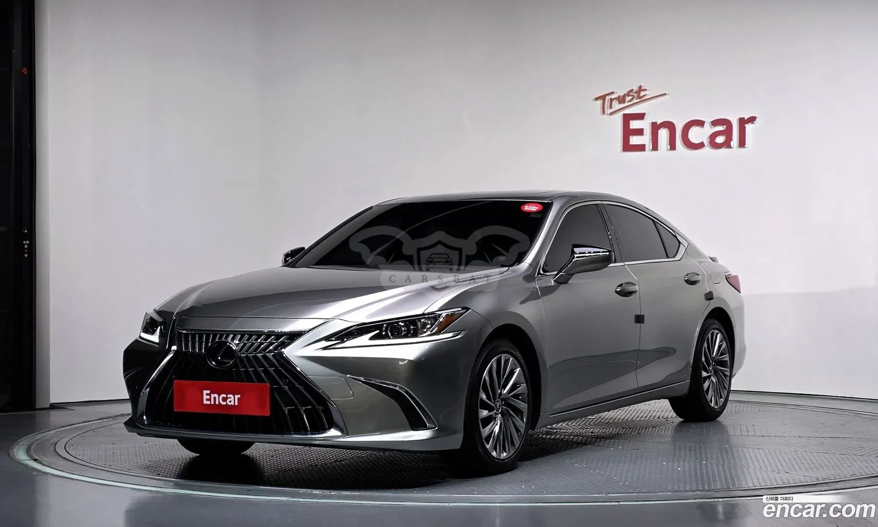 Lexus Es Luxury Plus 2024