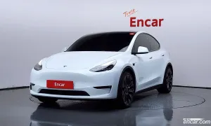 Tesla Model y Performance AWD 2024