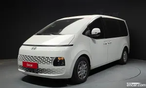 Hyundai Staria Modern Tourer 9-Seater 2023