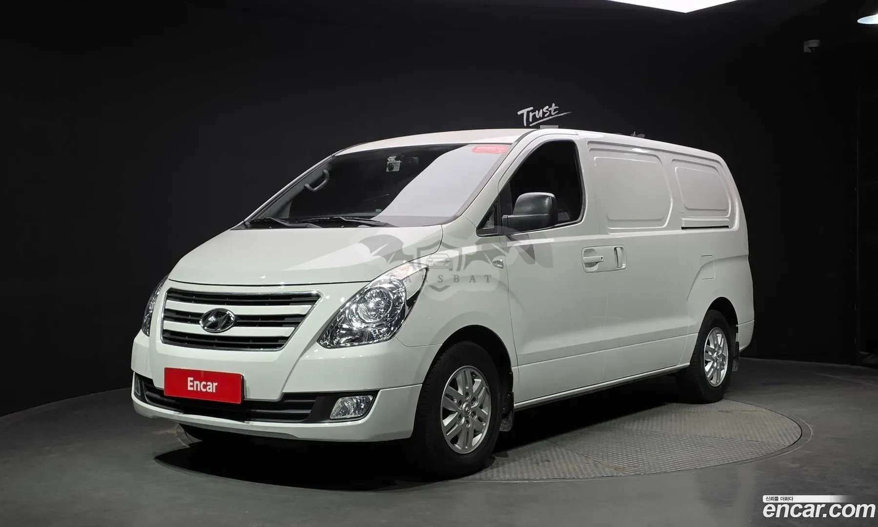 Hyundai Starex Smart 3-Seater VAN 2017