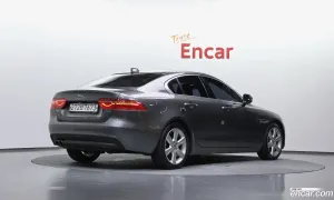Jaguar Xe 20d Portfolio 2019
