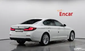 Bmw 5-series 530i Luxury 2021
