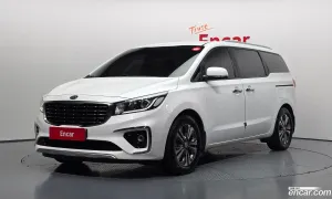 Kia Canival 9-Seater Luxury 2020