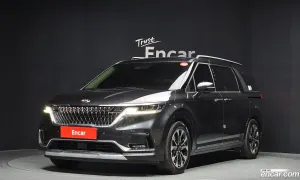 Kia Canival 9-Seater Signature 2020