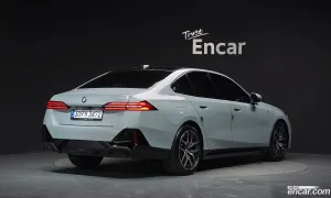 Bmw 5-series 520i M Sport 2025