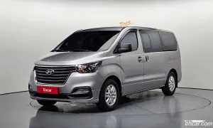Hyundai Starex Modern Van 5-Seater 2019