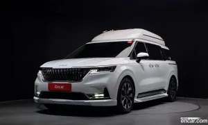Kia Canival Signature Gasoline 9-Seater Hi-Limousine 2021