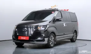 Hyundai Starex Exclusive Urban 9-Seater 2018