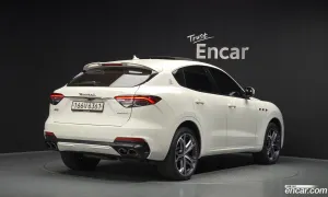 Maserati Levante 3.8 GTS AWD 2020
