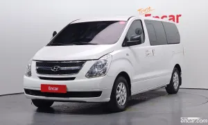 Hyundai Starex CVX Deluxe 12-Seater Wagon 2015