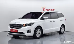 Kia Canival 11-seater Luxury 2017
