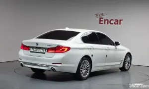 Bmw 5-series 520i Luxury 2019