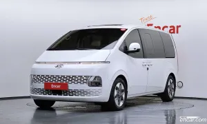 Hyundai Staria Modern 4WD Tourer 9-Seater 2021