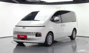 Hyundai Staria Modern Tourer 11-Seater 2021
