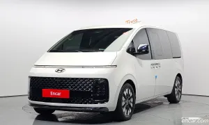 Hyundai Staria Inspiration 4WD Lounge 9-Seater 2024