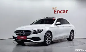 Mercedes-benz E-class E300 4MATIC Avnatgarde 2019