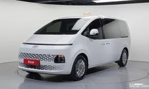 Hyundai Staria Modern Tourer 9-Seater 2025
