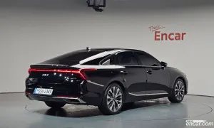 Kia K8 Noblesse 2.5 Gasoline 2WD 2021