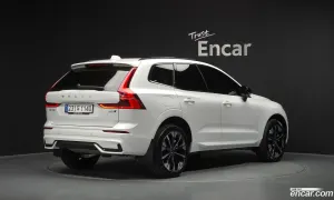 Volvo Xc60 B5 Ultra Dark Air Sus 2025