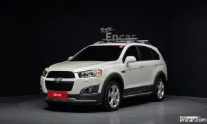 Chevroletgmdaewoo Captiva 2WD Adventure Package 2015