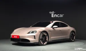 Porsche Taycan Base 2024