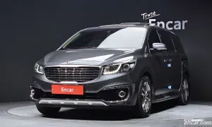 Kia Canival 9-seater Prestige 2017