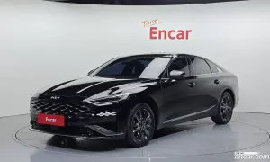 Kia K8 Noblesse 2.5 Gasoline 2WD 2021
