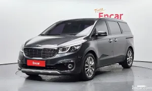 Kia Canival 9-seater Prestige 2016