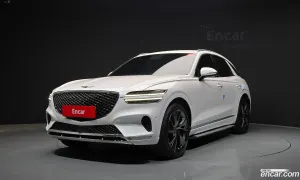 Genesis Gv70 2.5T Gasoline AWD 2021