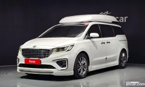 Kia Canival VIP 7-Seater Hi-Limousine 2019