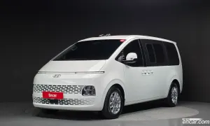 Hyundai Staria Modern Cargo 5-Seater 2025