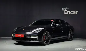 Porsche Panamera 4.0 GTS 2023