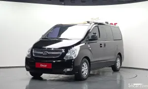 Hyundai Starex CVX Premium 12-Seater Wagon 2012