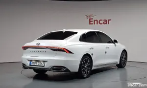 Hyundai Grandeur Le Blanc 2.5 2021
