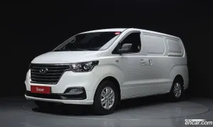 Hyundai Starex Smart Van 3-Seater 2018